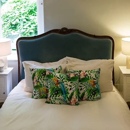Norbury House Stylish Accommodation-2