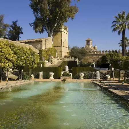 Hostal Alcazar I-3