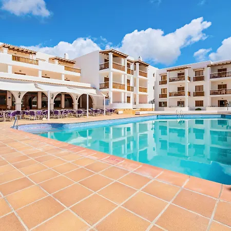 Azuline Apartamentos Can Sanso-2