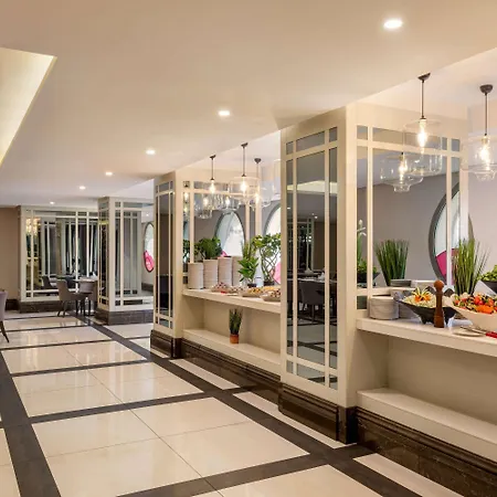 Ramada By Wyndham Makkah Zad Al Tayseer-3