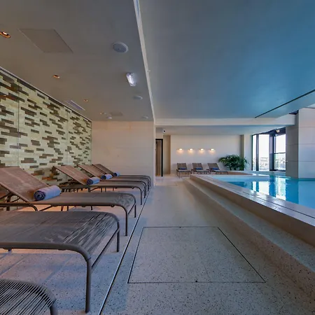 Land'S End, Boutique Hotel-3