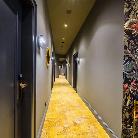 Leo Boutique Rooms - Adults Only-2