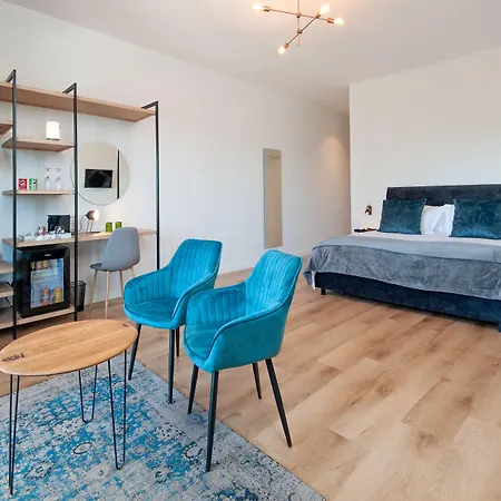 Glow Boutique Suites&Guesthouse-3