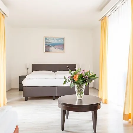 Hotel Alexander-3