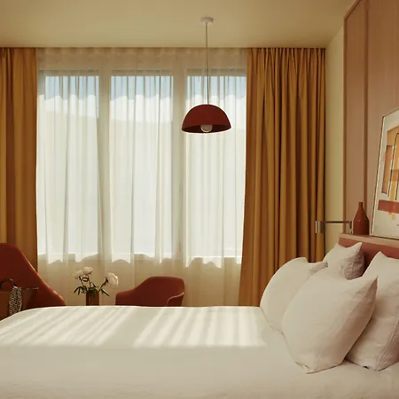 Okko Hotels Paris Rosa Parks-2