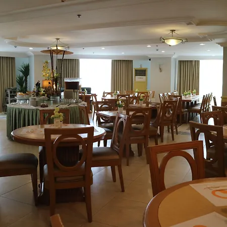 The Grand Dame Hotel-3
