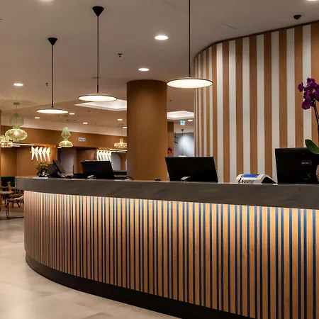 Hampton By Hilton Budapest City Centre-2