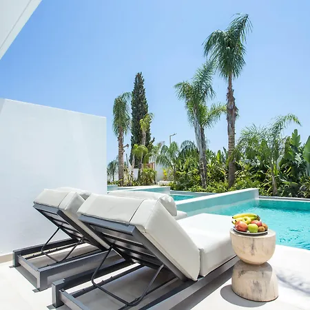 Vanik Suites-3