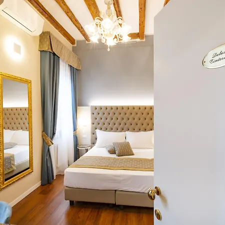 Residenza La Duchessa Deluxe Rooms-3