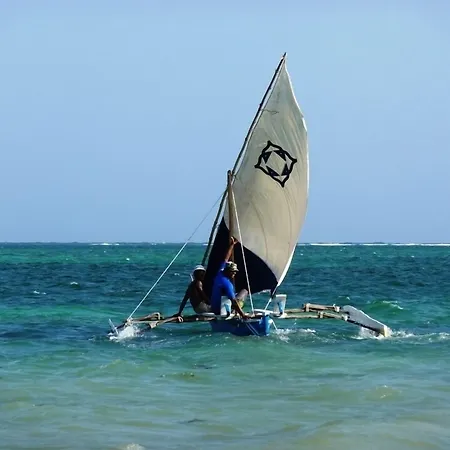 Lantana Galu Beach-3