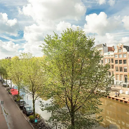 The Red Ox - Super Central Canal View Rooms-3