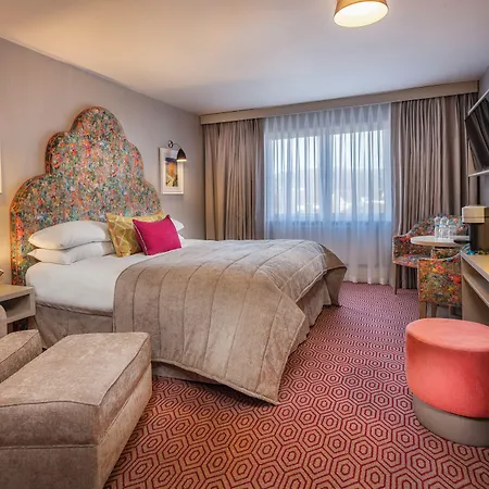 Four Seasons Hotel, Carlingford-2