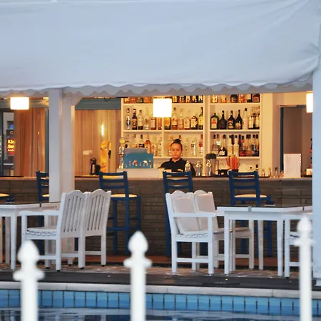 Tasmaria Aparthotel-2