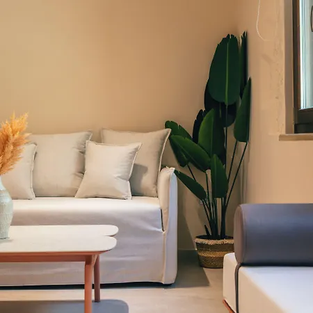 La Montre Luxury Boutique Suites-2