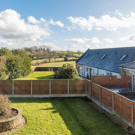 Whitton Lodge Corporate-2