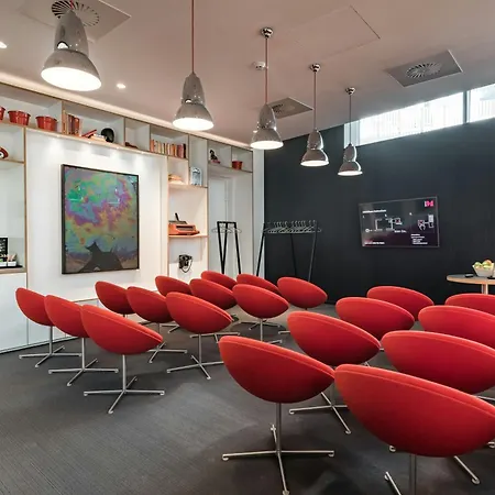 citizenM Rotterdam-2