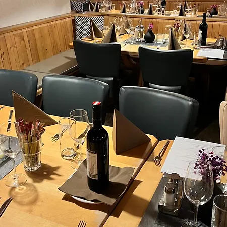 Edelweiss Hotel&Restaurant-3
