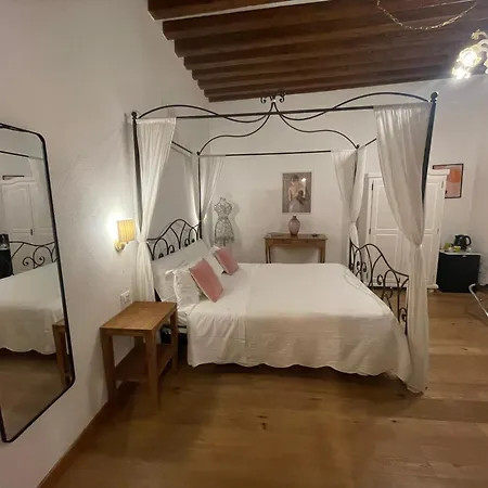 Residenza Corte Antica B&B-2
