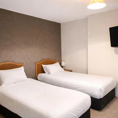 The County Hotel-2