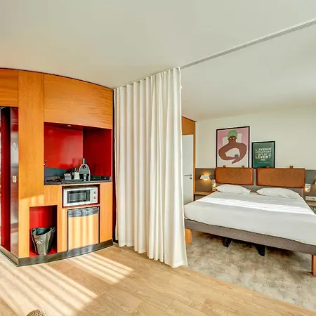 B&B Home Paris Nord 18Eme-2