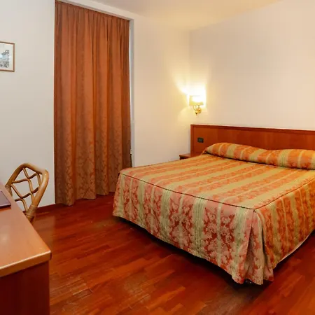 Hotel Tivoli-3