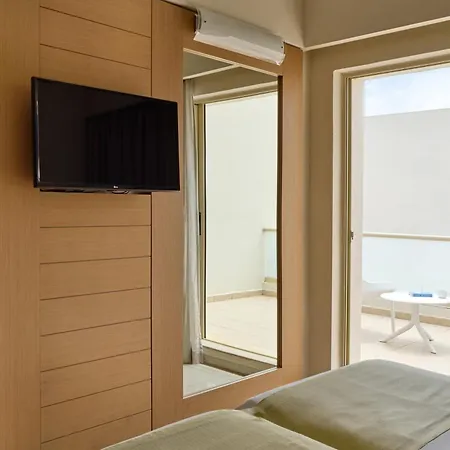 Atlantica Amalthia Beach Hotel - Adults Only-3