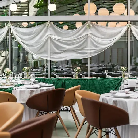 Holiday Inn Prague By Ihg-3
