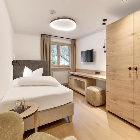 Goldenes Kreuz B&B-3