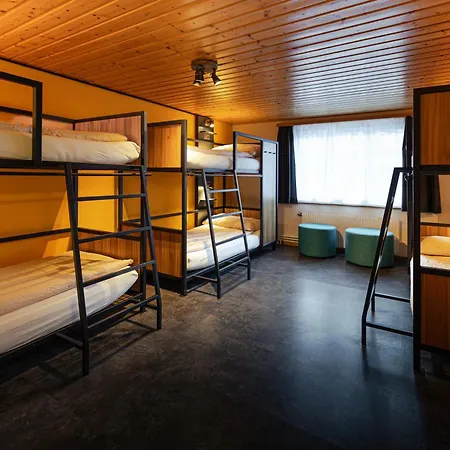 Eiger Lodge Easy-3