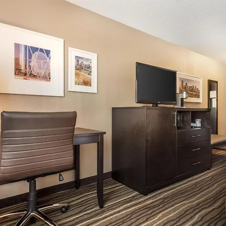 Best Western Plus Calgary Centre Inn-3