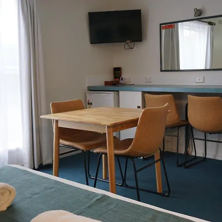 Central Motel Port Fairy-3