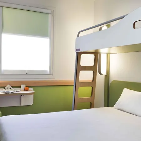 Ibis Budget Málaga Centro-3
