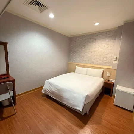 The Prince Hotel-3