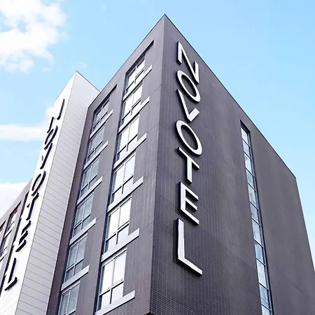 Novotel London Brentford-2