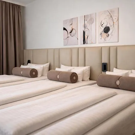 Bayer'S Boardinghouse Und Hotel-2