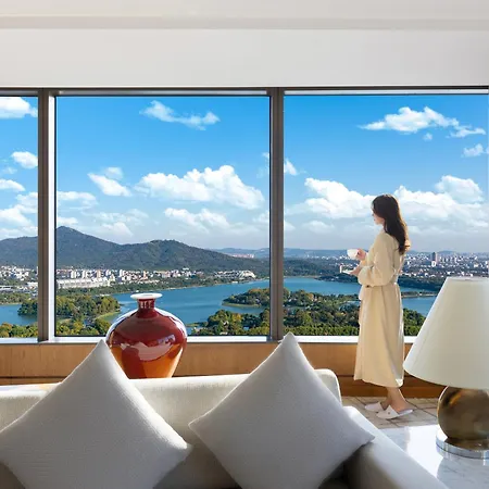 Shangri-La Nanjing-3