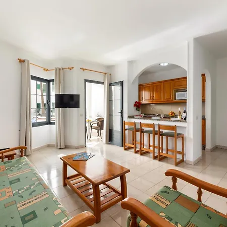 Apartamentos Luz Y Mar-2