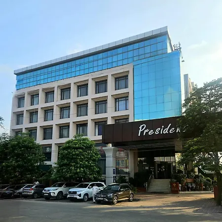 Hotel President-2