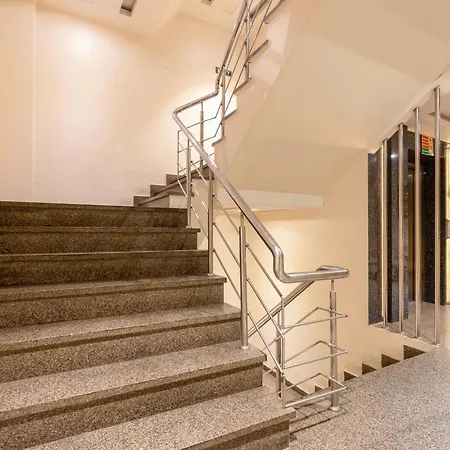 Aman Continental With Restaurant - 5Mins From Connaught Place ,Railway Station & Metro-3