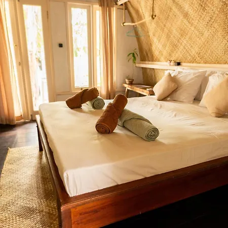 Buena Vibra Bungalows-2