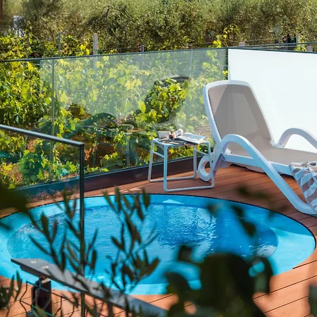 Gava Waterman Island Cottages-2