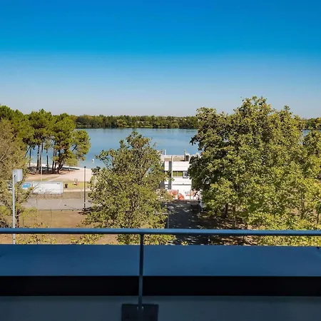 Ibis Styles Bordeaux Lac Bruges-2