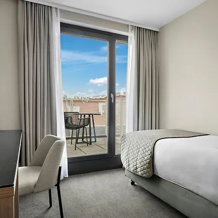 Leonardo Hotel Vienna City West-2