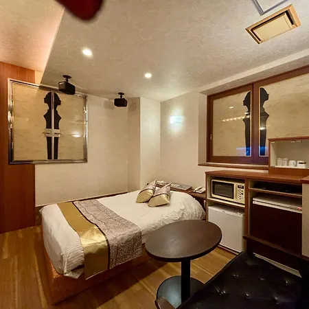 Hotel Crystal -大人専用---2
