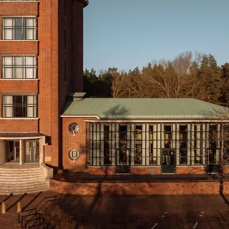De Plesman Hotel The Hague-2