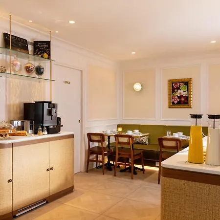 Almarine Eiffel Hotel&Spa by Malone-2