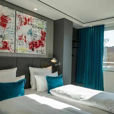 Motel One Berlin-Mitte-2
