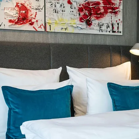 Motel One Berlin-Mitte-3