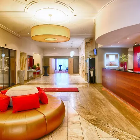 Leonardo Hotel Karlsruhe-3