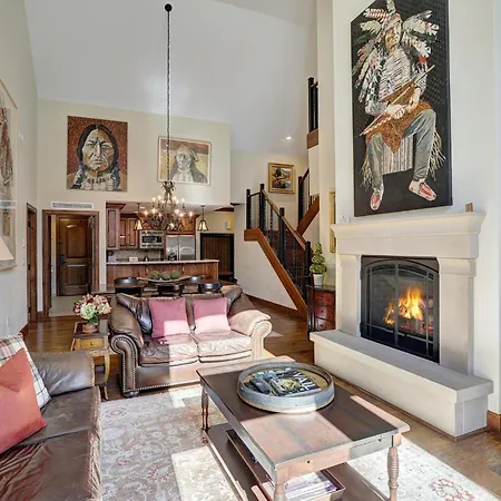 Legendary Lodging At The Ritz Carlton Residences Vail, A Vail Resorts Property-3